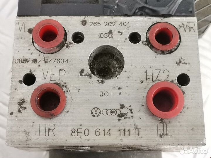Блок ABS для Audi A6 C5 8E0614111AT