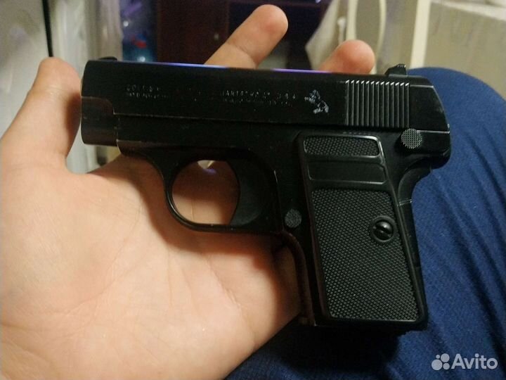 Пистолет