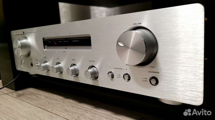 Marantz PM 4001 Усилитель