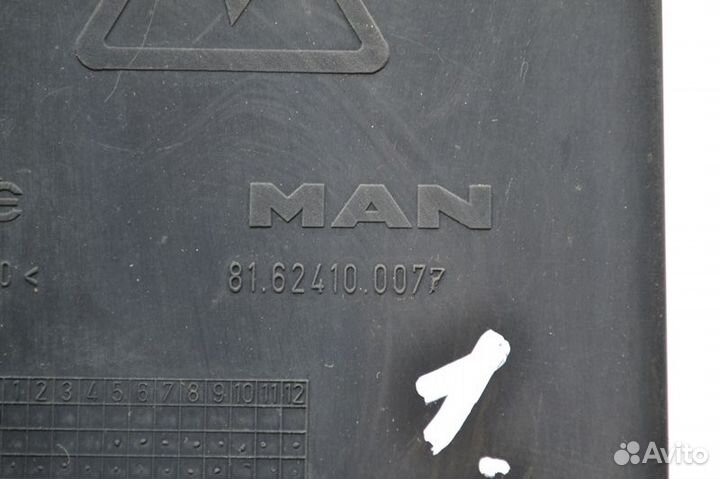 Крышка отделения для жгутов проводов кабины MAN TG