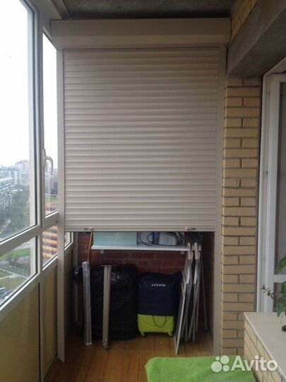 Шкаф с рольставнями на балкон на заказ с доставкой