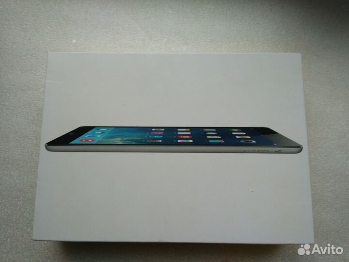 Коробка от iPad 16 Гб (5 поколение)