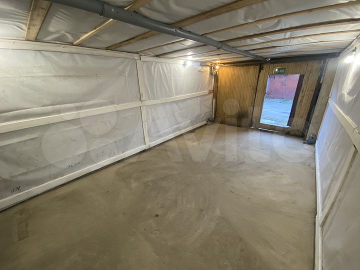 Гараж, 18 м²