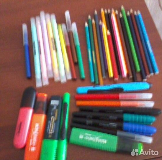 Карандаши цветные,фломастеры,текстовыделители(б/у)