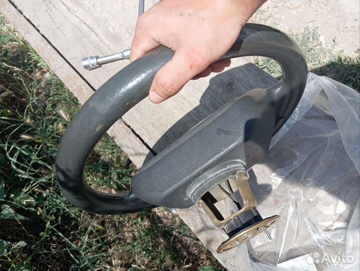 Руль ваз 21099