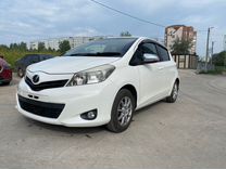 Toyota Vitz 1.0 CVT, 2011, 137 000 км, с пробегом, цена 770 000 руб.