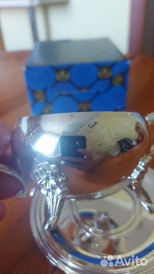 Сахарница с ложечкой