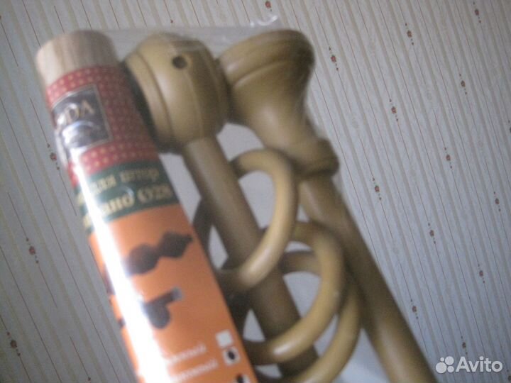 Крепления для карнизов