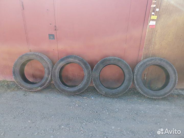 Continental ContiIceContact 235 R18 107T