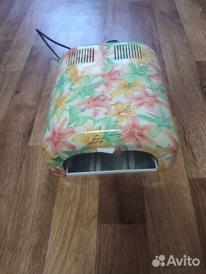 Уф лампа для ногтей