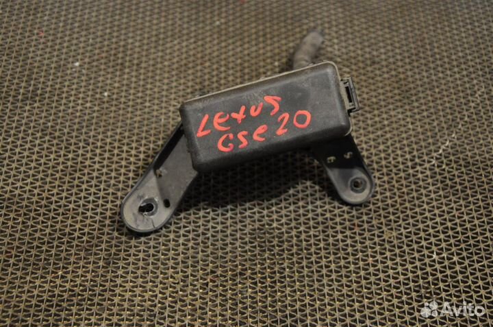 Блок предохранителей Lexus IS250 GSE20