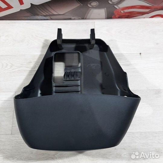 Кожух рулевой колонки LADA Xray хэтчбек 2017