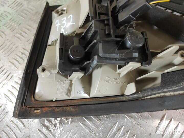 Фонарь задний левый Opel Omega B