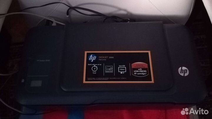 Цветной струйный принтер HP Deskjet 2000