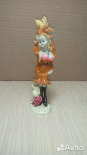 Статуэтки-фигурки Девушек