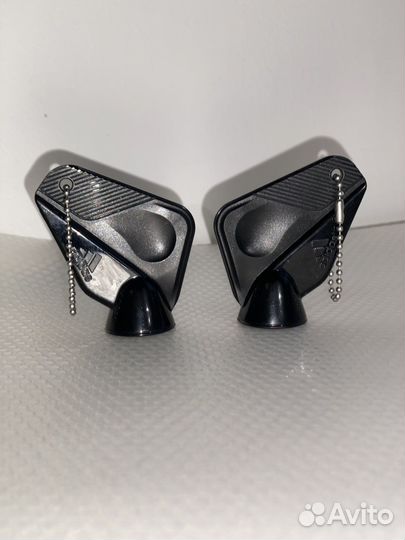 Ключ для футбольных бутс adidas