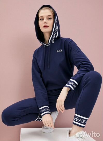 EA7 женский спортивный костюм