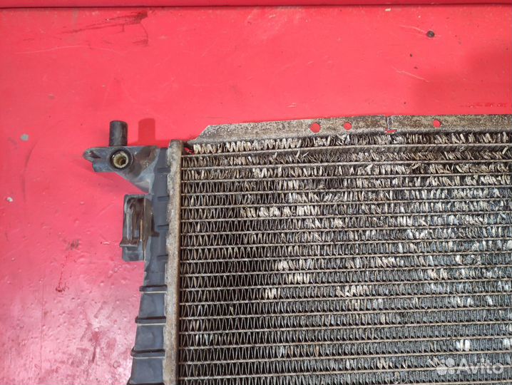 Радиатор основной Lincoln Navigator 1997-2002