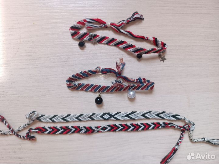 Фенечки из мулине на заказ