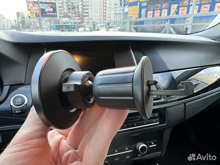 Держатель с крючком в машину Magsafe