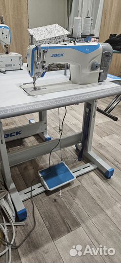 Швейная машина