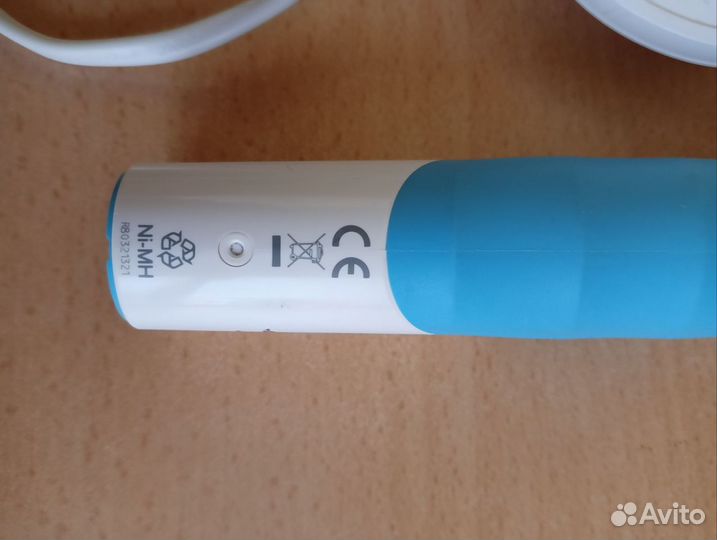 Электрическая зубная щётка Braun Oral-B