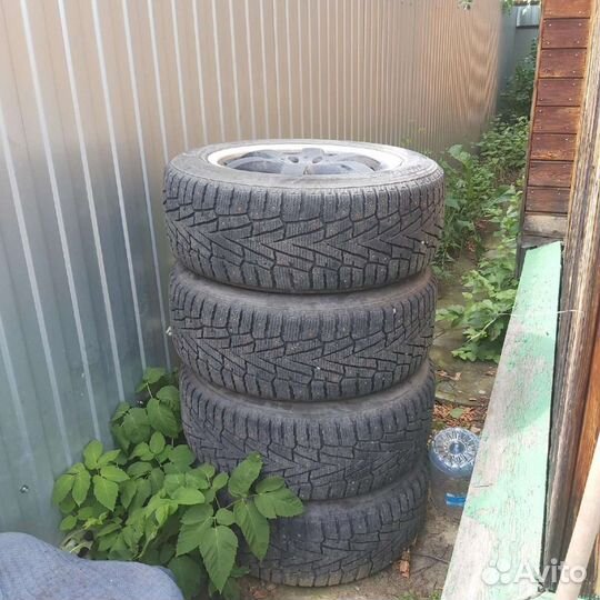 Winter Tact WT 80 255/55 R18