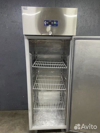 Холодильный Шкаф 700л