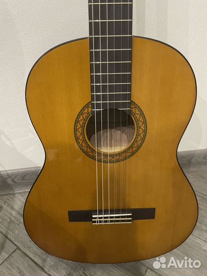 Гитара Yamaha c40