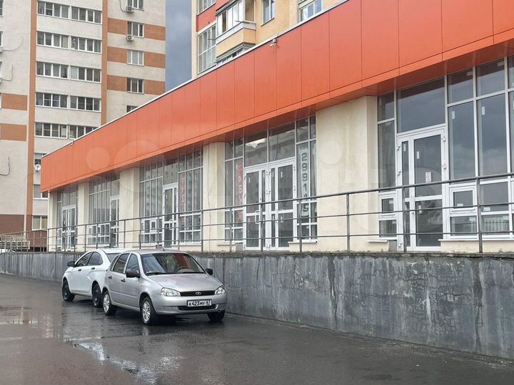 Торговая площадь на Измайлова, 138 м²