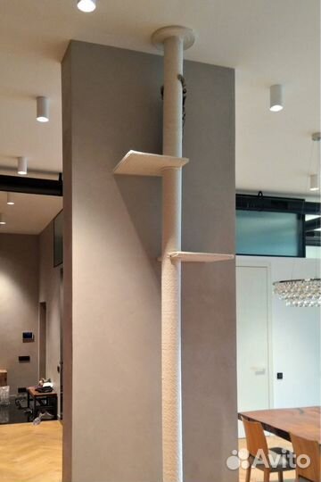 Создание красивой когтеточки от пола до потолка