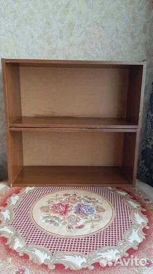 Полка для книг