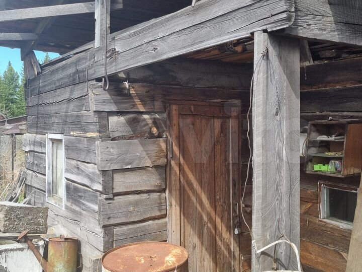 Дача 15 м² на участке 6 сот.