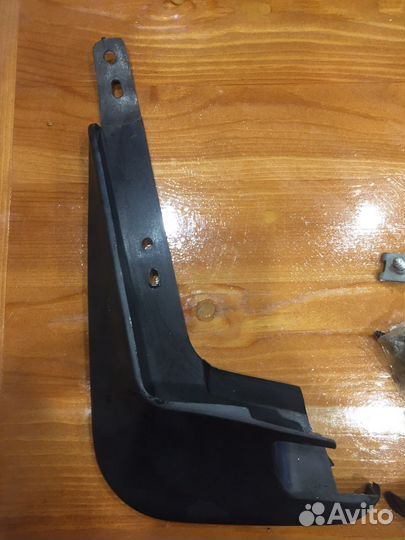 Брызговики передние Toyota Corolla 2014