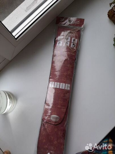 Волосы на заколках