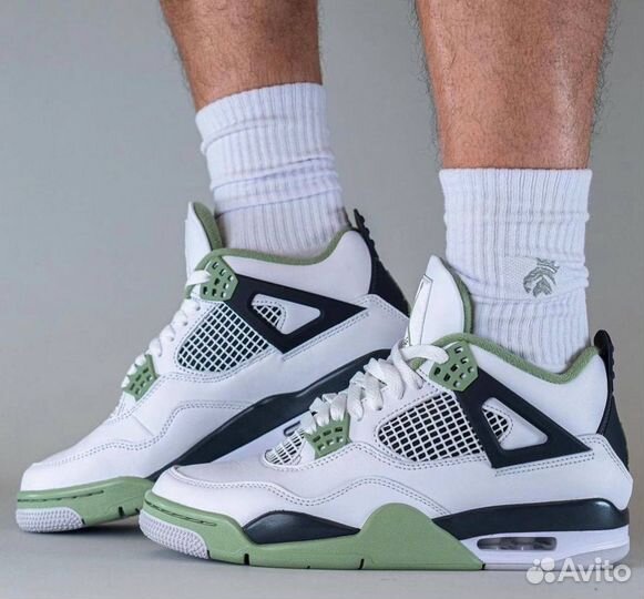 Nike Air Jordan 4 retro seafoam