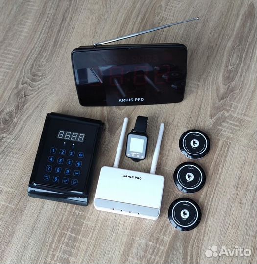 Кнопка вызова персонала, мастера / часы, пульт, та