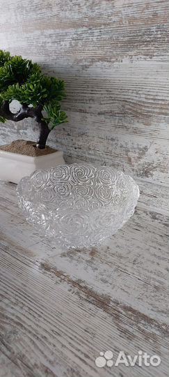 Ваза для конфет б/у диаметр 14см