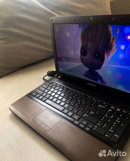 Ноутбук samsung r540