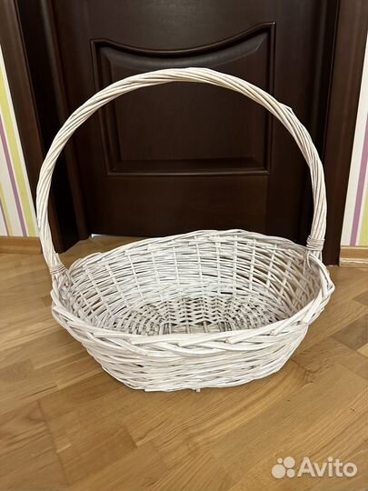 Корзина плетеная