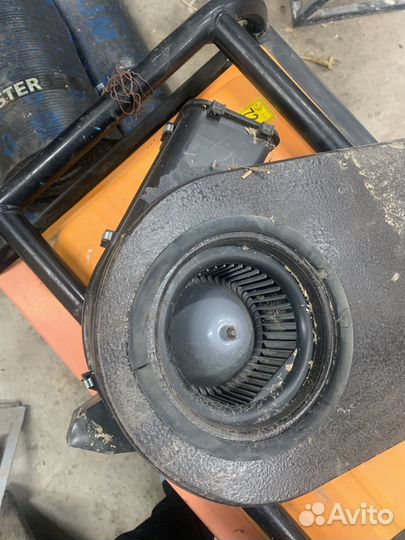 Вентилятор печки в сборе