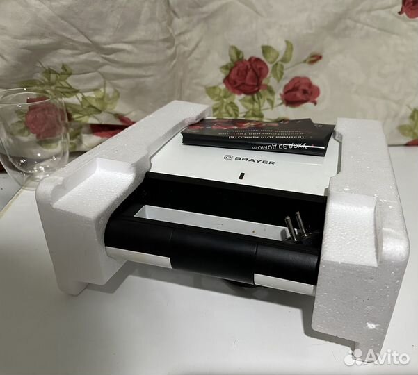 Сэндвичница Brayer Br2201 750Вт