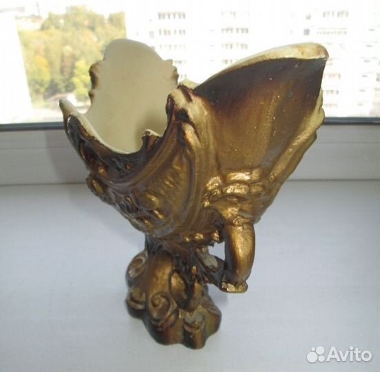 Ваза. полистоун. рельеф, 16 х 25 см, целая