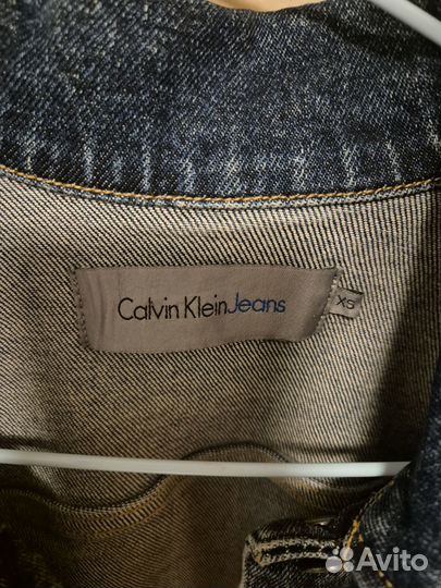 Джинсовка calvin klein 40-42