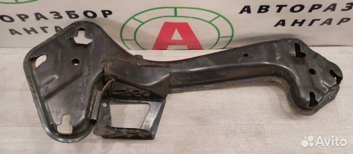 Крепление АКПП переднее Bmw X5 E53 SVA M54B30 2003