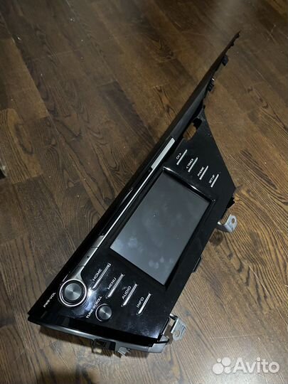 Штатная магнитола camry 70