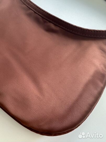 Сумочка из атласа zara