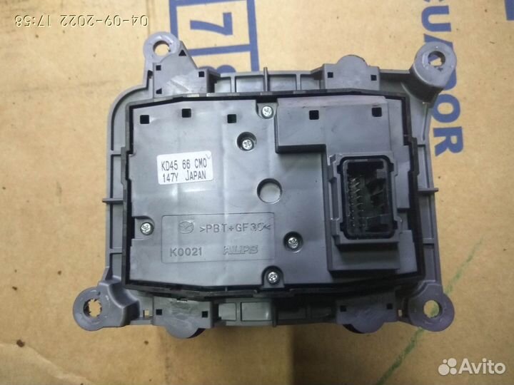 Блок кнопок на Мазда CX5 2015 год