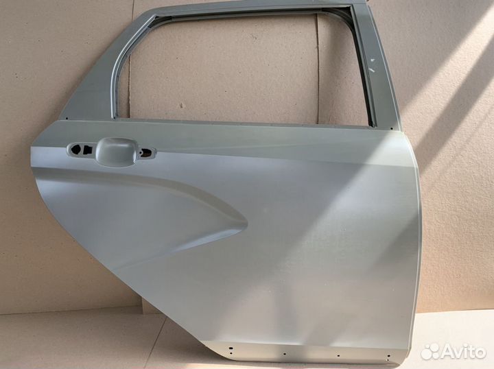 Дверь задняя правая LADA Vesta cross / Лада Веста