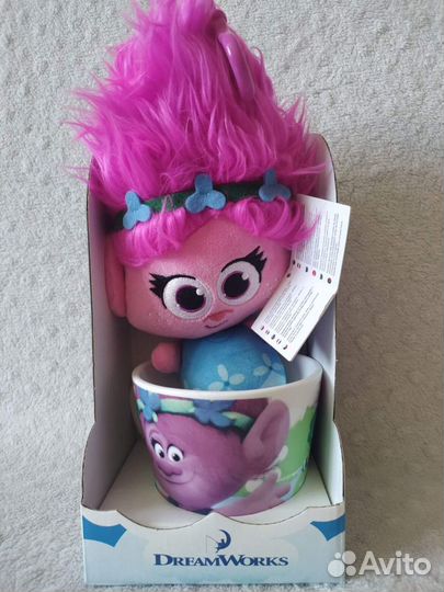 Кружка с игрушкой Dream works из Магнита